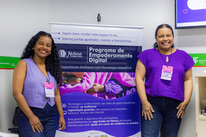 Mulheres Conectadas é finalista do Prêmio Nacional de Inovação com tecnologia que promove inclusão digital de mulheres