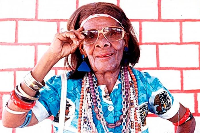 A preta, Ambrosina Maria da Conceição, gritava em alto e bom som:- meu nome é Miss Paripueira!