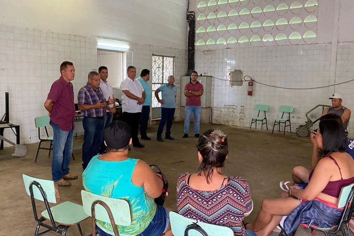 Prefeito George Clemente anuncia pagamento de insalubridade a servidores do Matadouro de São Miguel dos Campos
