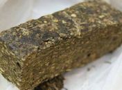 Após denúncia, polícia apreende 9kg de maconha em residência de suspeito de tráfico 