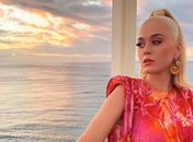 Katy Perry anuncia em clipe que está grávida de 1° filho com Orlando Bloom