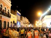 Jaraguá Folia reúne famílias e resgata a história do Carnaval em Maceió