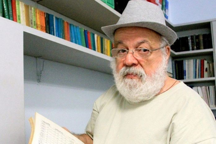 Eduneal homenageia Luiz Sávio de Almeida e lança obras na Bienal do Livro 2023