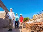 Ao lado de músicos, prefeito Luciano visita obras do Conservatório de Arapiraca