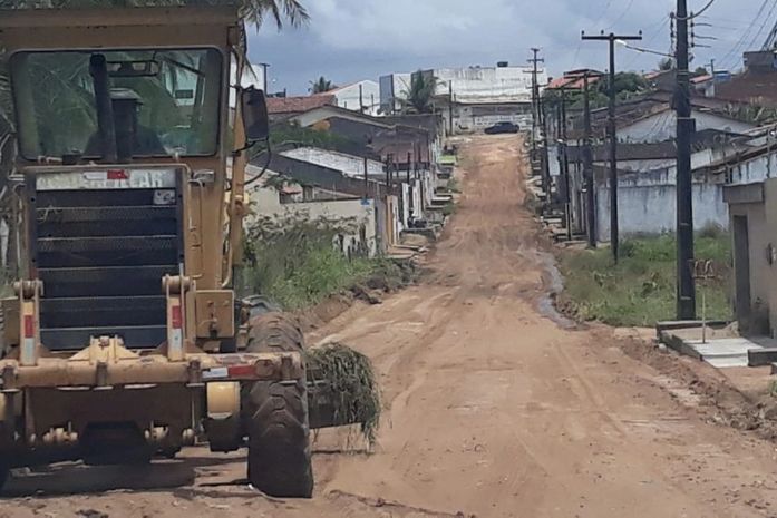 Prefeitura leva mutirão de infraestrutura para bairros de Arapiraca