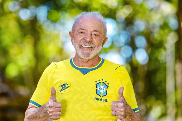 Seleção Brasileira: futebol e política