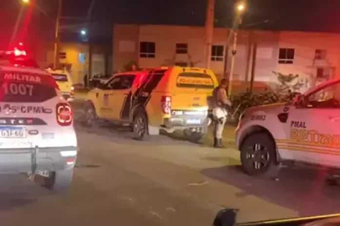 PM divulga nota sobre operação que resultou em dois policiais baleados; agentes seguem estáveis
