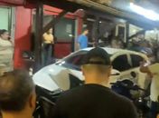 Vídeo: Motorista embriagado invade restaurante e escapa de tentativa de linchamento no Jacintinho
