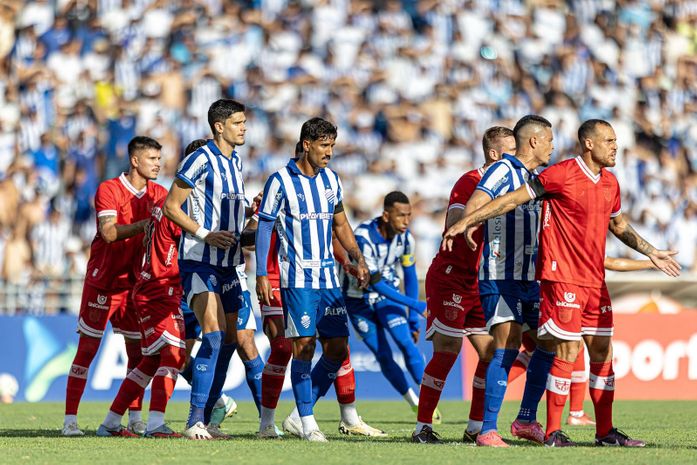 Campeonato Alagoano: Em clássico movimentado, CSA e CRB empatam no Rei Pelé