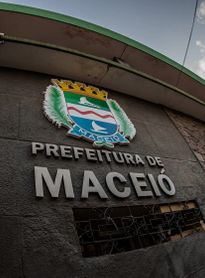 Prefeitura de Maceió paga salário de dezembro e 13º nesta sexta-feira (19)