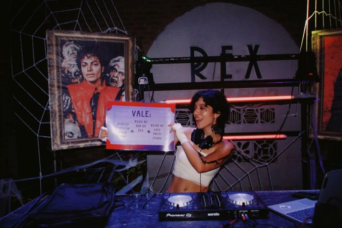 Halloween das Sáficas transforma Jaraguá em palco de música e protagonismo feminino na noite maceioense