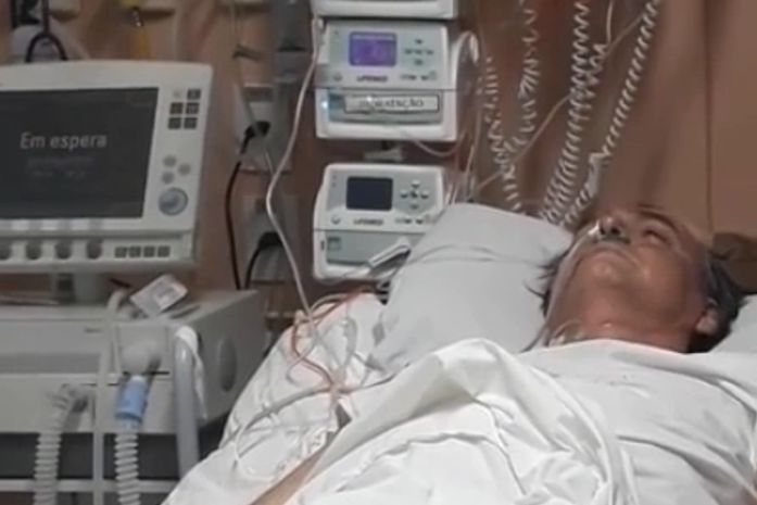 Bolsonaro está em jejum oral, com alimentação exclusivamente endovenosa.