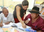 AL registra a maior redução percentual na taxa de analfabetismo entre adultos, aponta dados