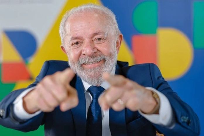 Lula recupera popularidade e é favorito em 2026. Direita vive disputa e fragmentação