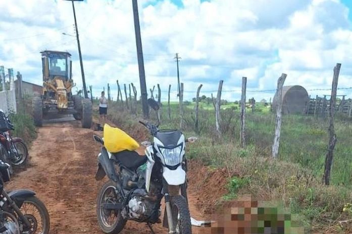 Servidor da Prefeitura de Feira Grande morre após ser atropelado por motoniveladora durante serviço em estrada rural