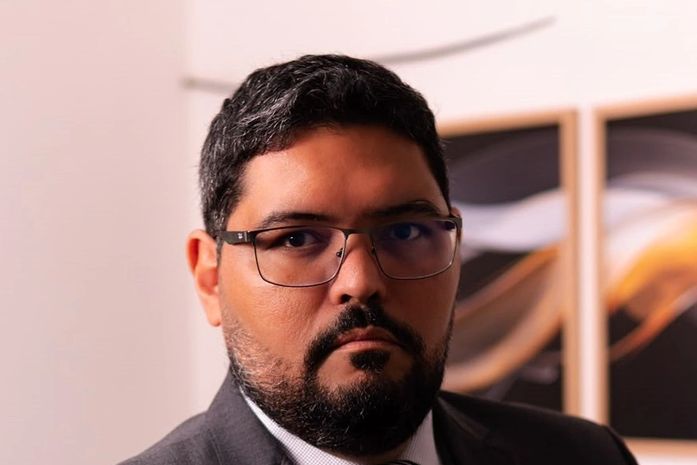Emagreceu e sobrou pele? Advogado explica quando o plano de saúde é obrigado a pagar a cirurgia reparadora