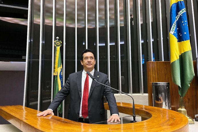 Severino Pessoa defende aprovação de PEC que transfere terrenos da Marinha a estados e municípios