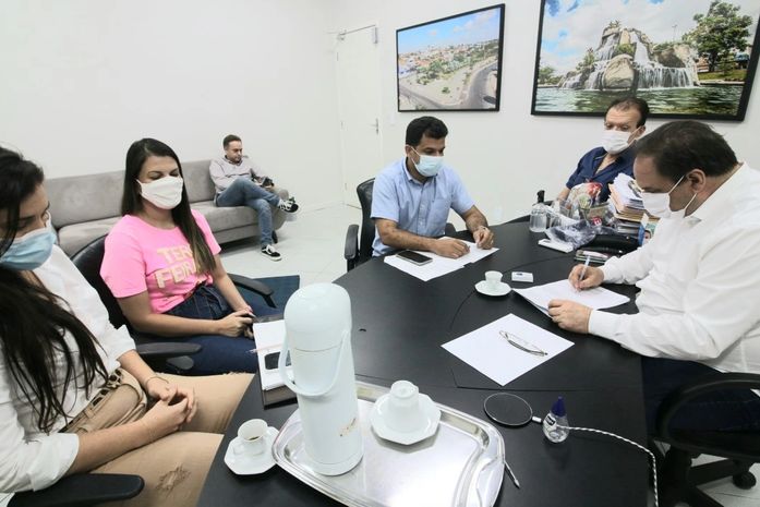 Prefeito Luciano assina ordens de serviços para mais três obras em Arapiraca