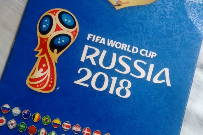 Tradição desde 1970, colecionadores falam sobre experiência com álbuns de figurinhas da Copa do Mundo
