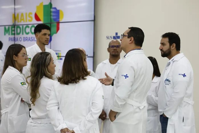 Associações criticam avaliação dos cursos de medicina feita pelo MEC