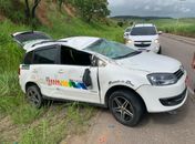 Motorista de táxi perde controle de veículo, sai da pista e capota na AL 105 