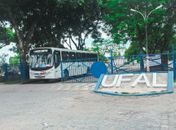 A universidade federal vencida pelo crime