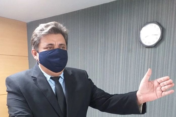 Jario Barros propõe projeto de lei que dispõe sobre a remoção dos cabos e fiação aérea excedente e sem uso, instalados por prestadores de serviços em Arapiraca
