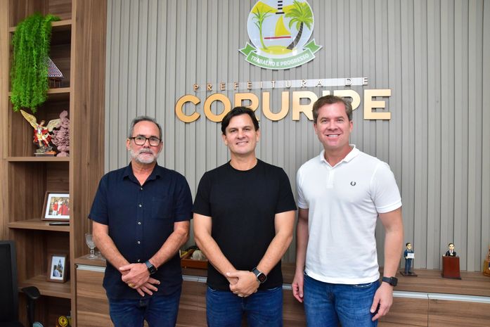 Prefeito Marcelo Beltrão, Deputado Marx Beltrão e Codevasf definem em reunião início da pavimentação asfáltica no município