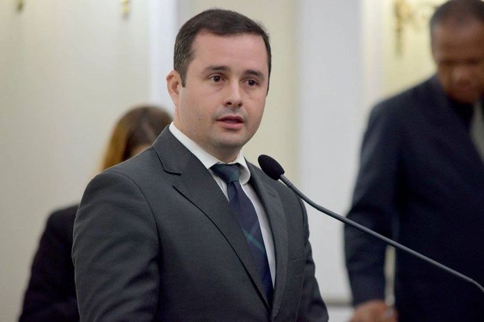 Deputado Bruno Toledo