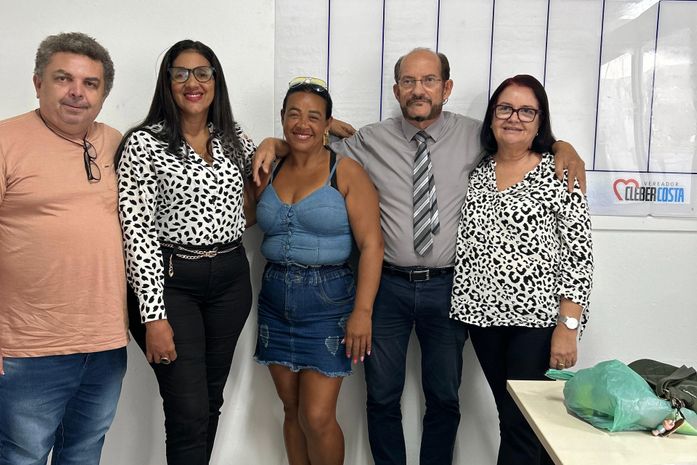 Vereador Dr. Cleber Costa lidera iniciativa de alfabetização para profissionais do sexo em Maceió