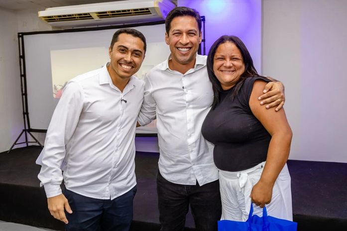 Vereador David do Emprego celebra entrega de certificados do programa “A Sua Hora Chegou” em Maceió