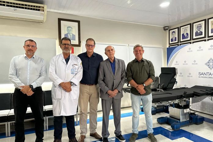 Com R$ 4 milhões já investidos, Cabo Bebeto anuncia nova emenda de R$ 900 mil à Santa Casa