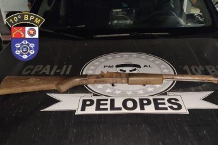 Suspeito de comercializar armas é preso após polícia flagrar transação de negócio