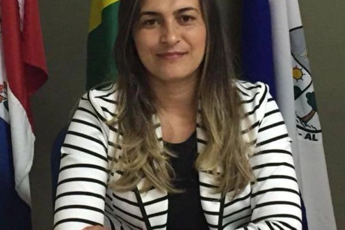 Juliana chega com otimismo e confiança para comandar a tumultuada Casa Legislativa sertaneja