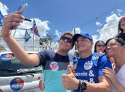 Galba Novaes participa de caravana com Renan Filho e recebe apoio da população na parte alta de Maceió