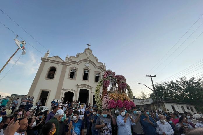Procissão marca o encerramento da festa de Nossa Senhora da Piedade, padroeira de Anadia