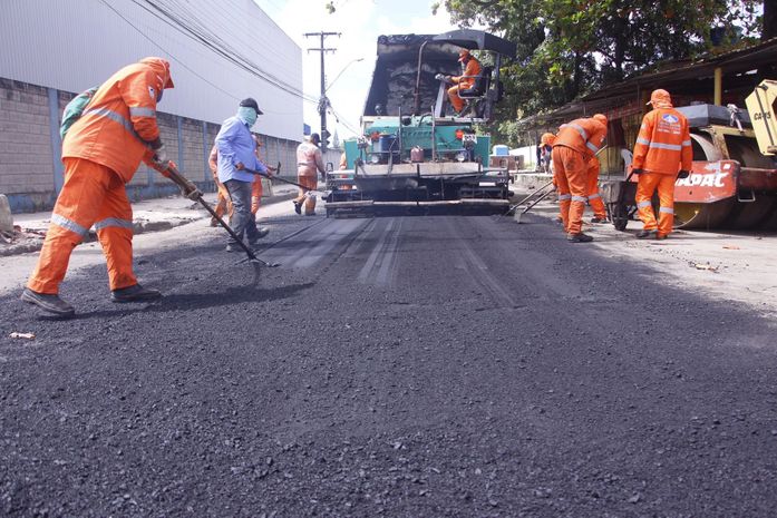 Infraestrutura recuperou malha viária de 22 avenidas com 420 toneladas de asfalto em Maceió