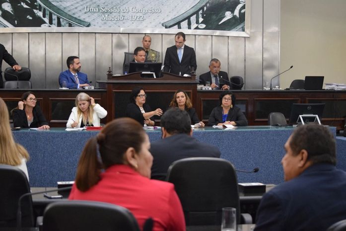 Deputados estaduais