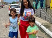 Brota na Grota distribui ovos de chocolate a crianças atendidas pelo programa