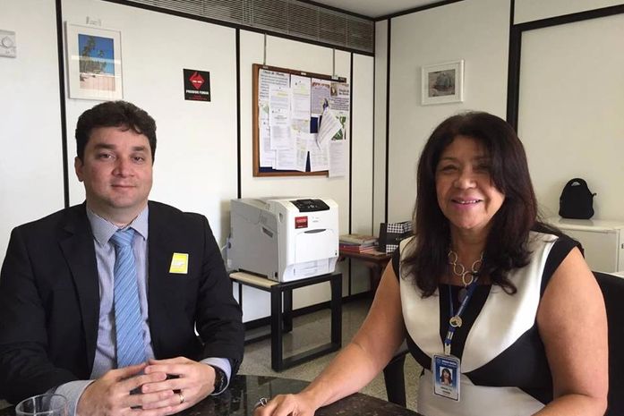 Prefeito Henrique Madeira e assessora de municípios do gabinete do Senador Renan Calheiros, Ismaelita Lima,