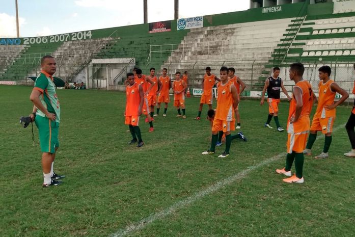 Bom resultado contra o CRB poderá garantir vantagem aos alviverdes na segunda fase.