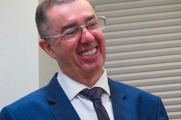 Carlos Conce apresenta curso Como falar bem presencialmente e no Instagram