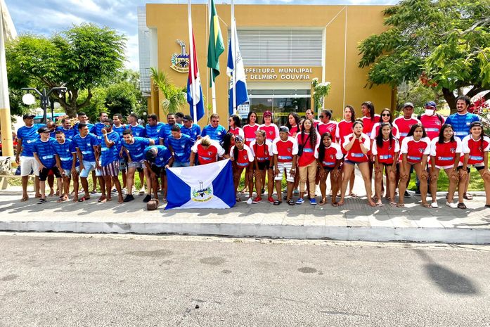 Com apoio da Prefeitura de Delmiro Gouveia, equipes masculina e feminina de futebol disputam a Copa do Interior