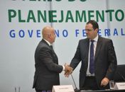 Valdir Simão diz que é preciso encontrar alternativas para adiar aposentadoria