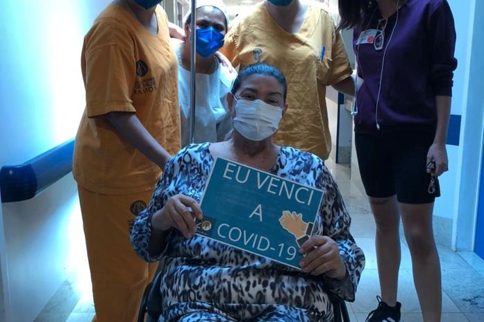 Fátima Born, de 61 anos, é ginecologista e obstetra 