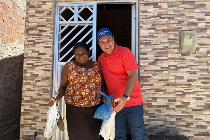 Páscoa da Gente: Prefeito Allan de Jesus realiza tradicional entrega de peixes em Porto de Pedras