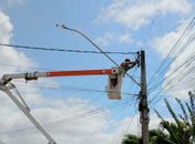 Prefeito Marcelo Beltrão entrega iluminação 100% em LED para Botafogo