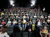 Prefeitura promove sessão especial de cinema para 500 crianças atendidas pelo SCFV