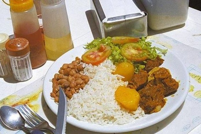 Maceió é a terceira capital do Nordeste com refeições mais caras; confira ranking nacional