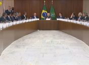 Lula faz reunião com governadores e vice-governadores das 27 unidades federativas do país, após atentados em Brasília 